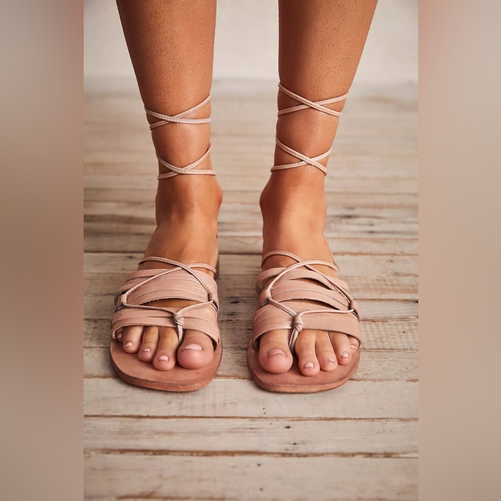 Free People - Cami Huarache‎ Wrap Sandal